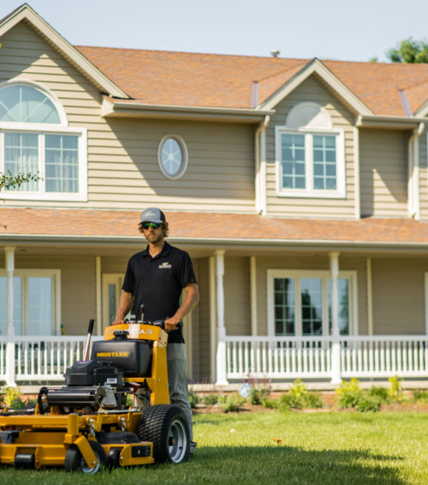 Lawn Care Service Omaha NE | Lawn Maintenance Company