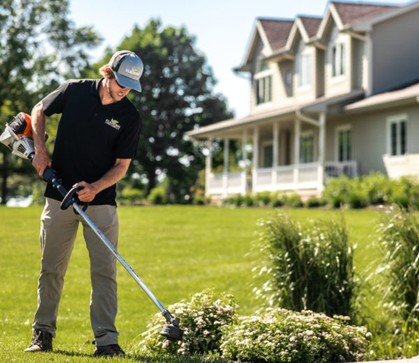 Mowing Nebraska Service | Elkhorn Lawn Care