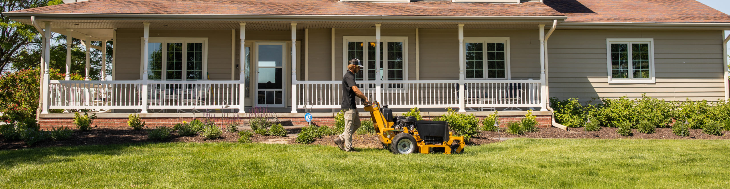 Mowing Service Omaha NE | Lawn Mowing Company